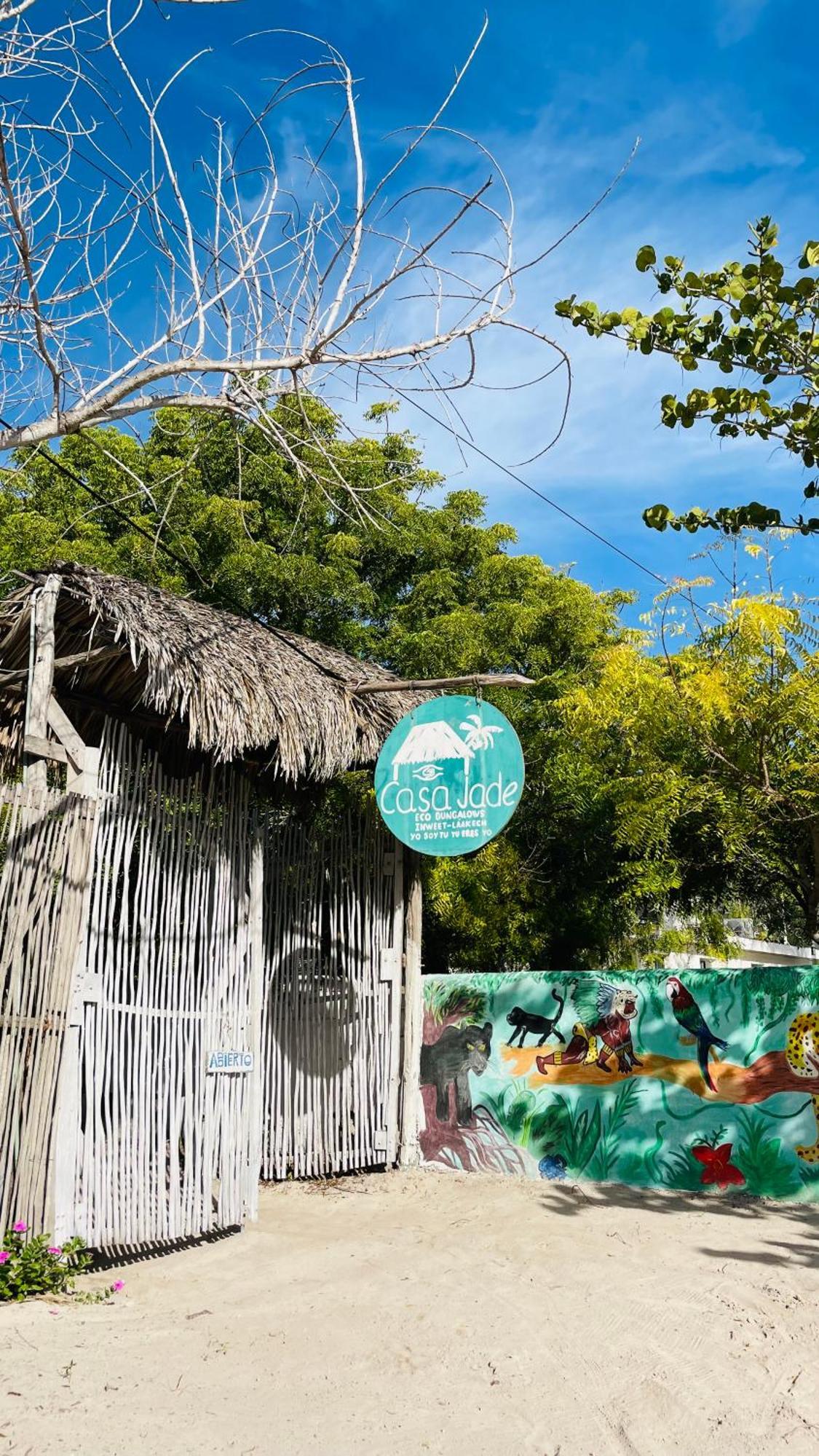 Casa Jade Ecobungalows Las Coloradas Yuluc エクステリア 写真