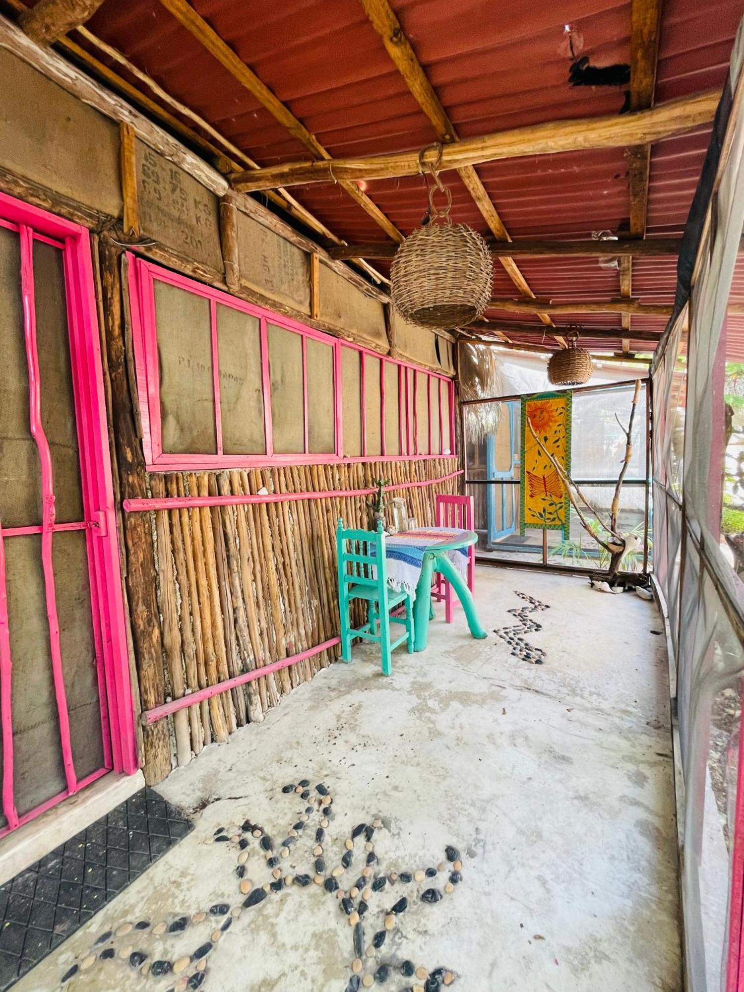 Casa Jade Ecobungalows Las Coloradas Yuluc 部屋 写真